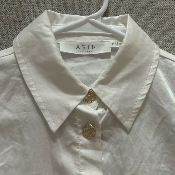 ASTR the label White Sheer Sleeve Blouse - Picture 5 of 6